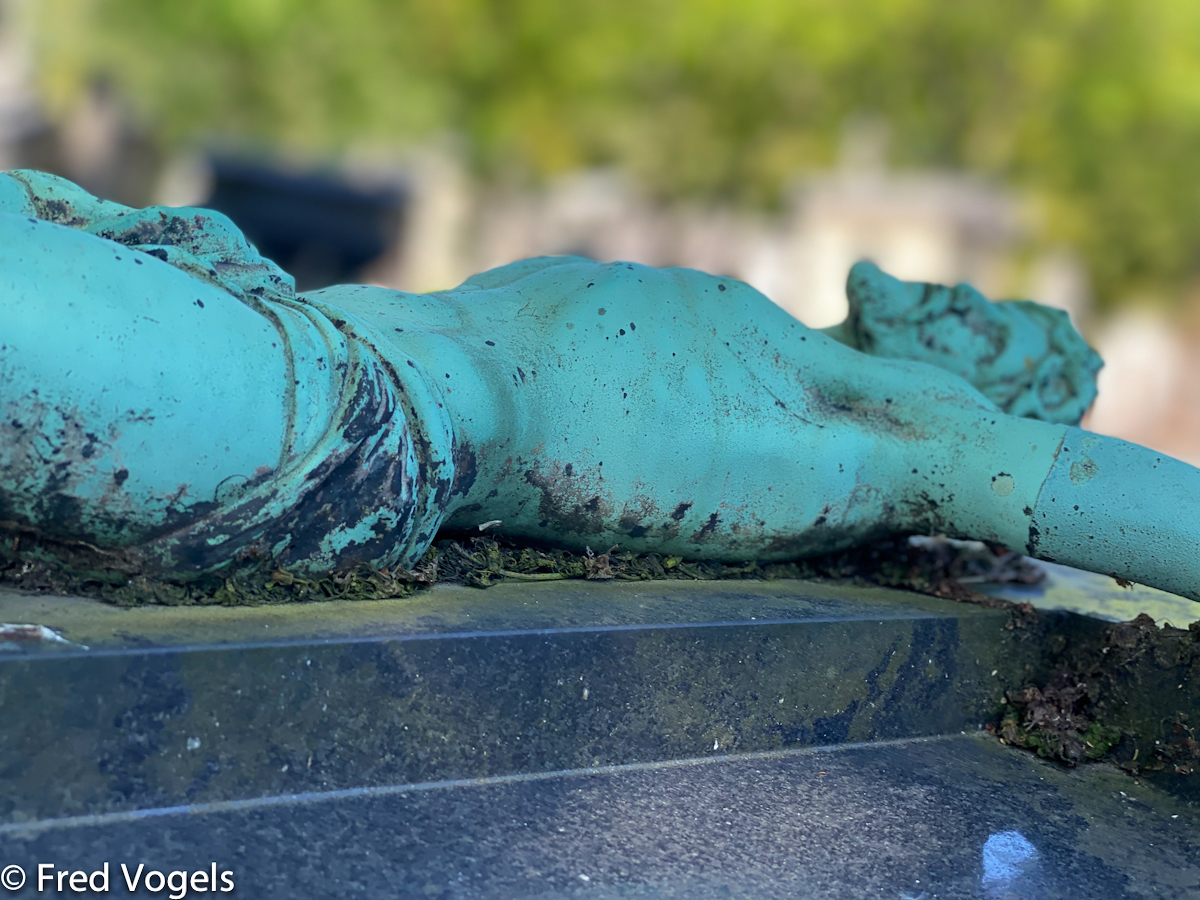 Pere Lachaise 2021-309.jpg