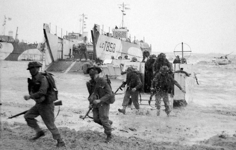 No. 47 Royal Marine Commando landing near Asnells