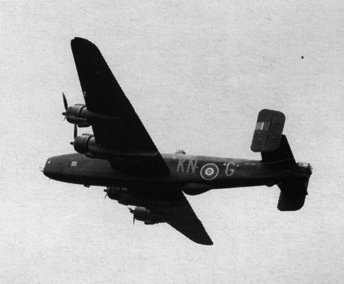 Handley Page Halifax III (MZ470 KN-F) on a mission to Essen on 1944-12-12