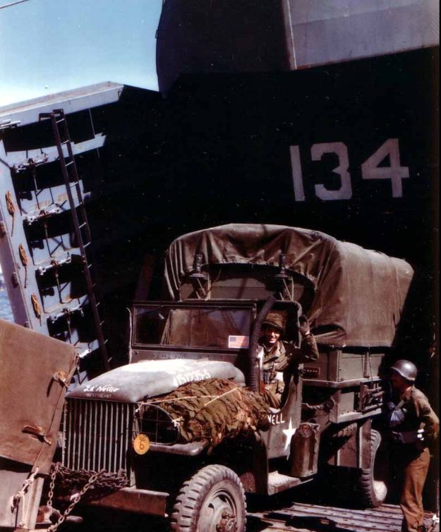 1944-06-02 Embarking for Normandy | loading the ships