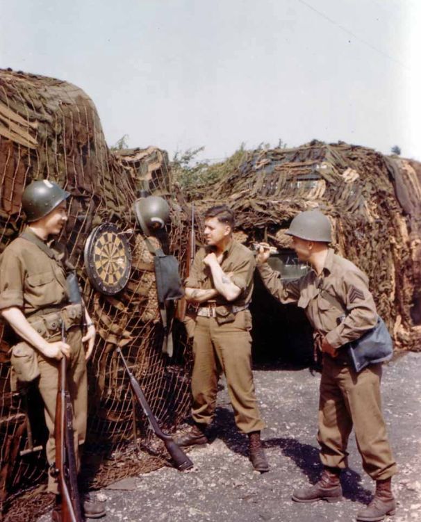 1944-06-02 Embarking for Normandy | loading the ships