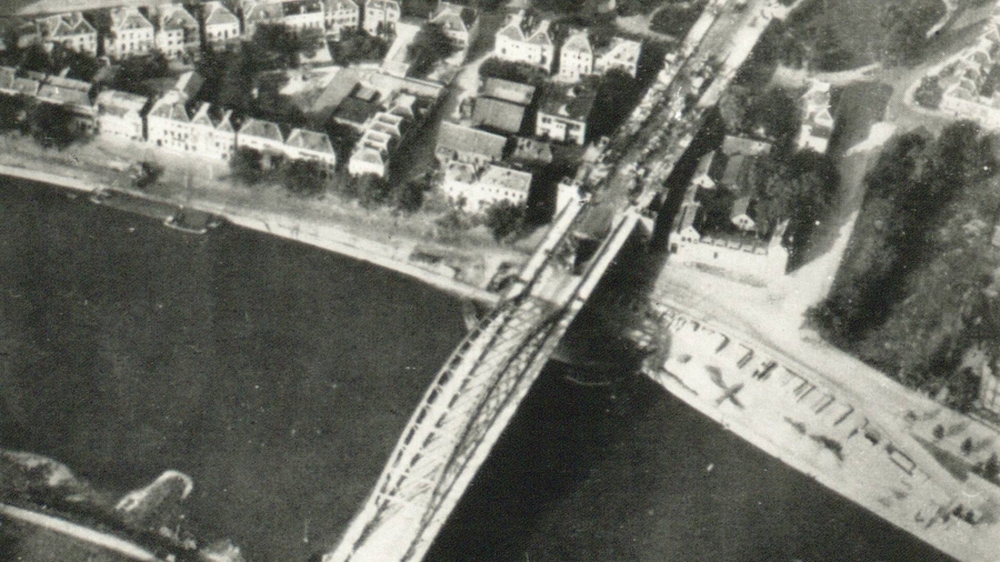 Britten verliezen hun positie bij Rijnbrug in Arnhem