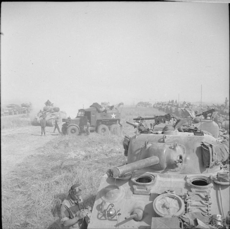 1st Polish Armoured Division crossing the Rhine